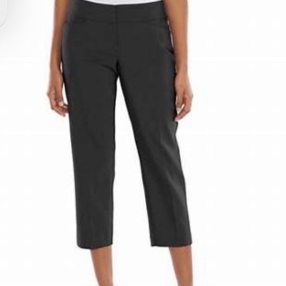 Apt. 9 Women’s Maxwell Fit Black Capris | Size: 6